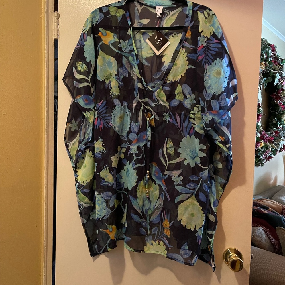 NWT women’s kaftan cover up